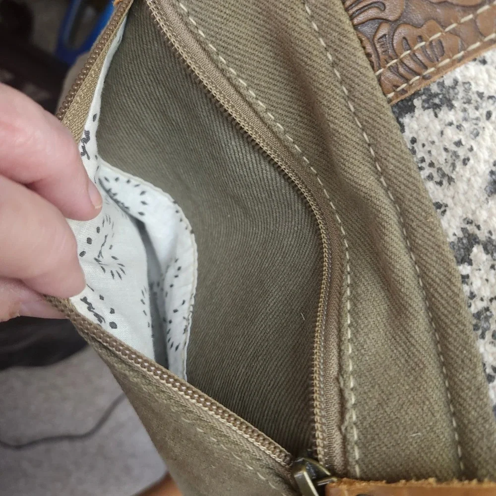 Myra Bag Spellbound Canvas Leather Earthy Hippy Messenger Bag Olive‎ Green Boho